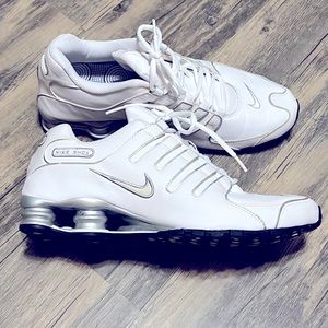 Men’s Nike Shox